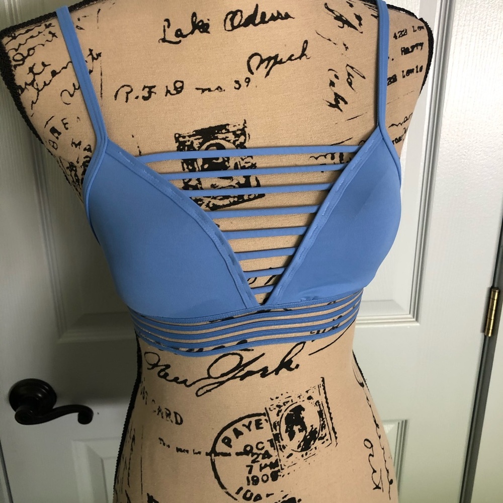 Pink bra - Picture 1 of 6